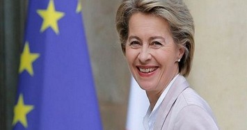 Điều ít biết về nữ Bộ trưởng Quốc phòng đầu tiên của Đức 