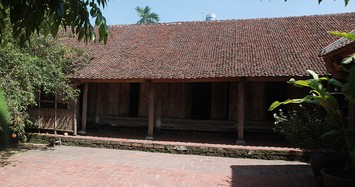 Bên trong ngôi nhà có tuổi đời gần 400 năm ở Hà Nội 