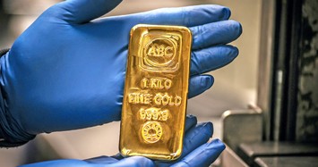 Giá vàng hôm nay: Vàng SJC đắt hơn thế giới 15-20 triệu đồng/lượng vì sao?