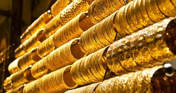 Giá vàng hôm nay 24/12: Vàng đang trend tăng trong bối cảnh USD suy yếu