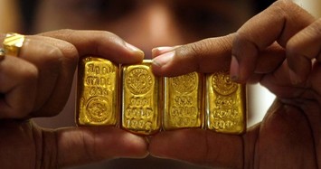 Giá vàng hôm nay: Vàng trong nước và thế giới tiếp tục giảm 