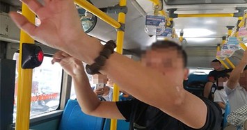 Người đàn ông thủ dâm trên xe buýt ở Hà Nội bị tạm giữ để xác minh hành vi dâm ô