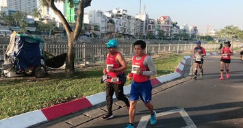 Sau khi nghỉ việc nhà nước, ông Đoàn Ngọc Hải chạy marathon 42km và đoạt huy chương