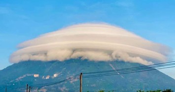 Vì sao có hiện tượng mây tụ trên núi Bà Đen như đĩa bay?