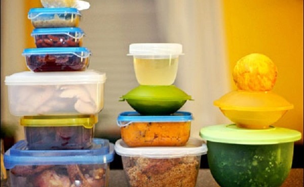 Dùng hộp nhựa đựng thực phẩm như nào, tránh bị nhiễm độc?