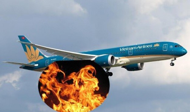 Hành khách bật lửa trên máy bay Vietnam Airline chuẩn bị cất cánh 