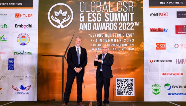 Vinamilk được vinh danh với các giải thưởng hội nghị CSR & ESG toàn cầu 2022