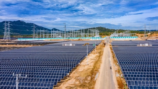 Tin mới nhất vụ EVN dừng khai thác công suất 172,12MW điện mặt trời của Trung Nam 