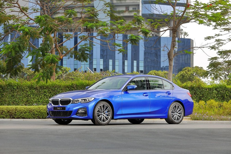 BMW 3-Series ban lap rap tai Viet Nam chi tu 1,4 ty dong-Hinh-2