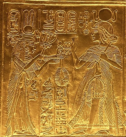 Dieu gay bat ngo ve vo yeu cua pharaoh Ai Cap Tutankhamun-Hinh-6