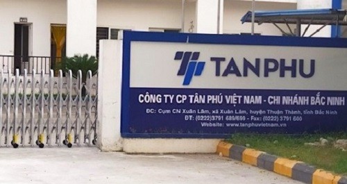 Tan Phu Viet Nam bi xu phat hang tram trieu dong