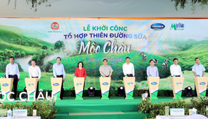 Vinamilk va CEO Mai Kieu Lien duoc vinh danh trong chuong trinh thuong hieu manh Viet Nam 2022-Hinh-2