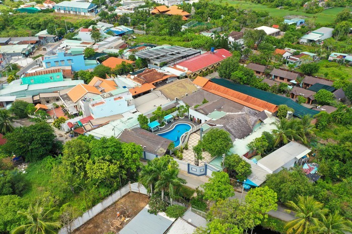 Binh Chanh quyet cuong che to hop Gia Trang quan – Tram Chim Resort