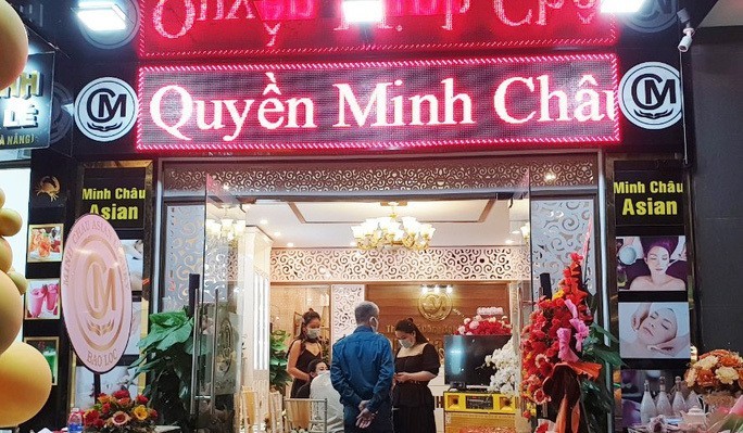 Mo cua duoc 2 ngay, Tham my vien Minh Chau Asian Luxury bi thu hoi giay phep