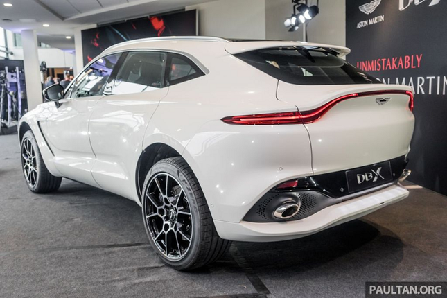 Can canh SUV Aston Martin DBX gia hon 20 ty dong-Hinh-9